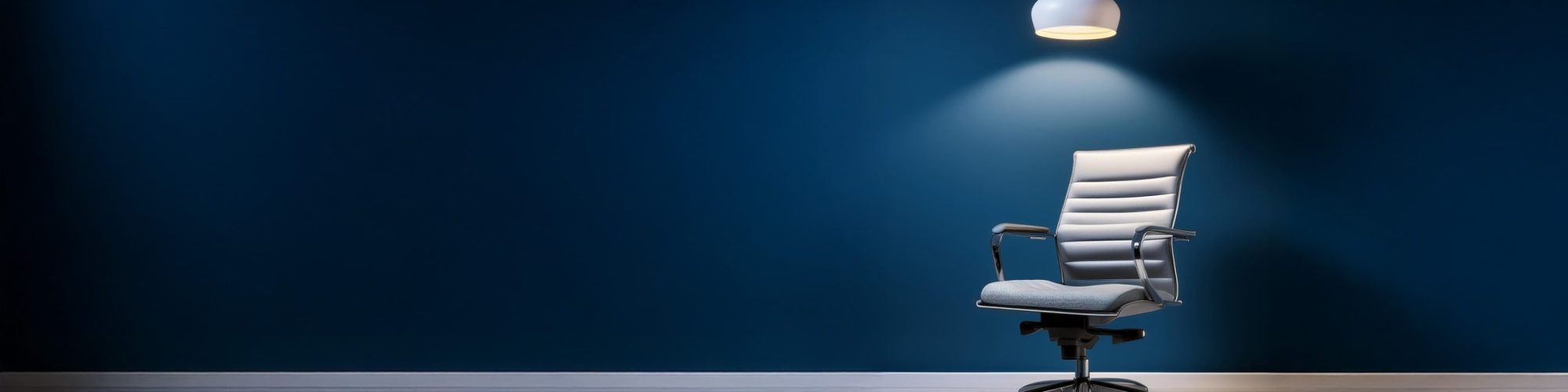 Buerostuhl_breit_hoeher